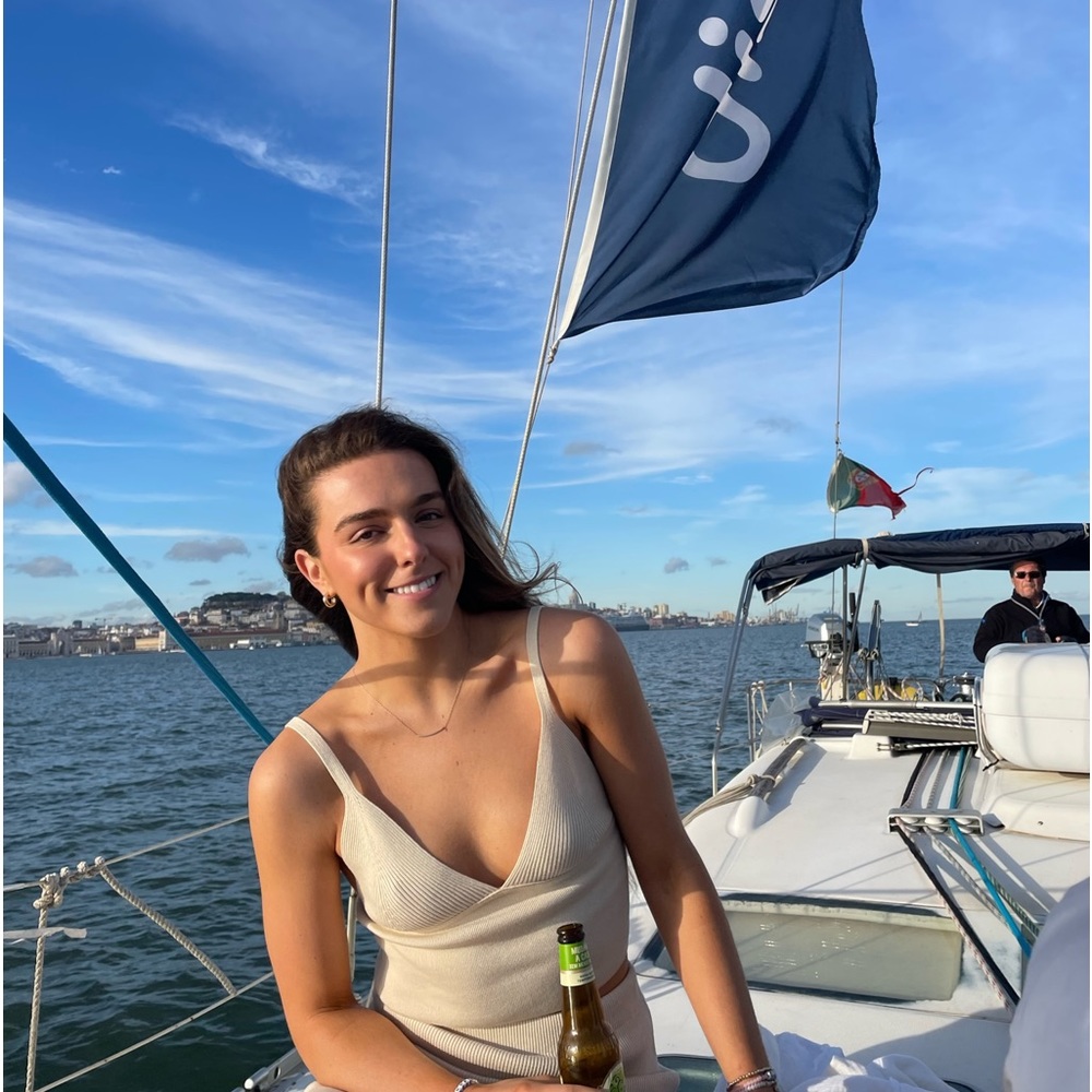 Meet your Posher, Brianne